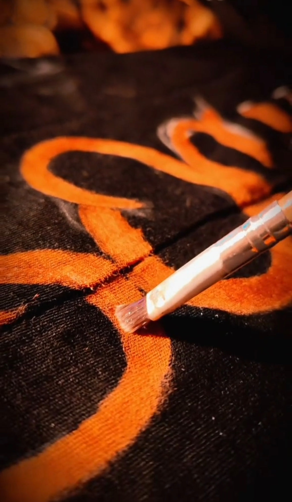 Maglietta “ANTISOCIAL. BORN FROM BLEACH”
(One of One)